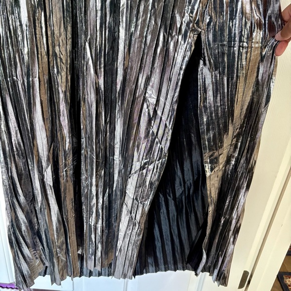 NWT Buddy Love plisse metallic maxi - Picture 13 of 13